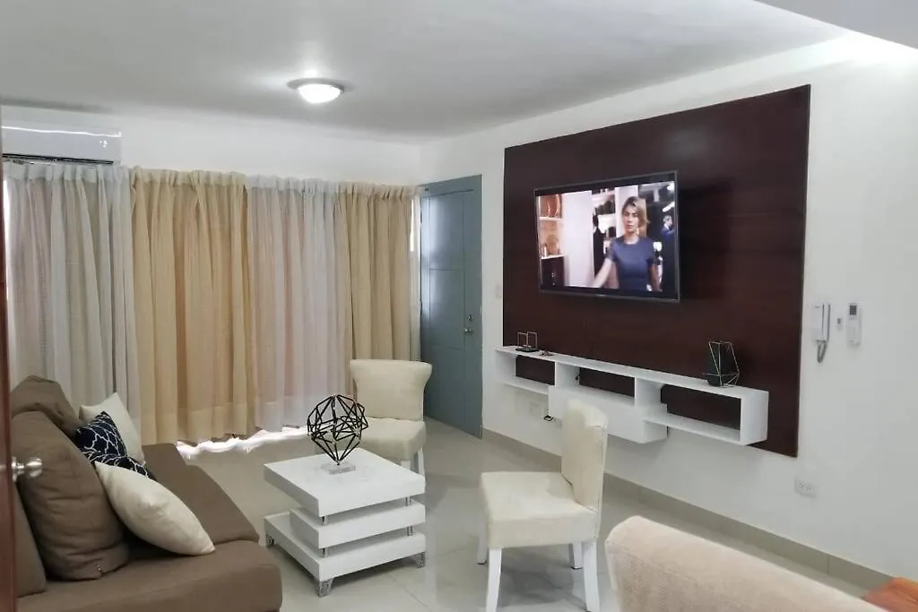 圣地亚哥洛斯卡巴Lia Amanda Edificio 5公寓