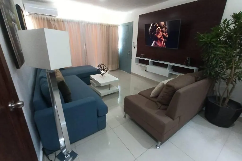 圣地亚哥洛斯卡巴Lia Amanda Edificio 5公寓 0*, 圣地亚哥洛斯卡巴