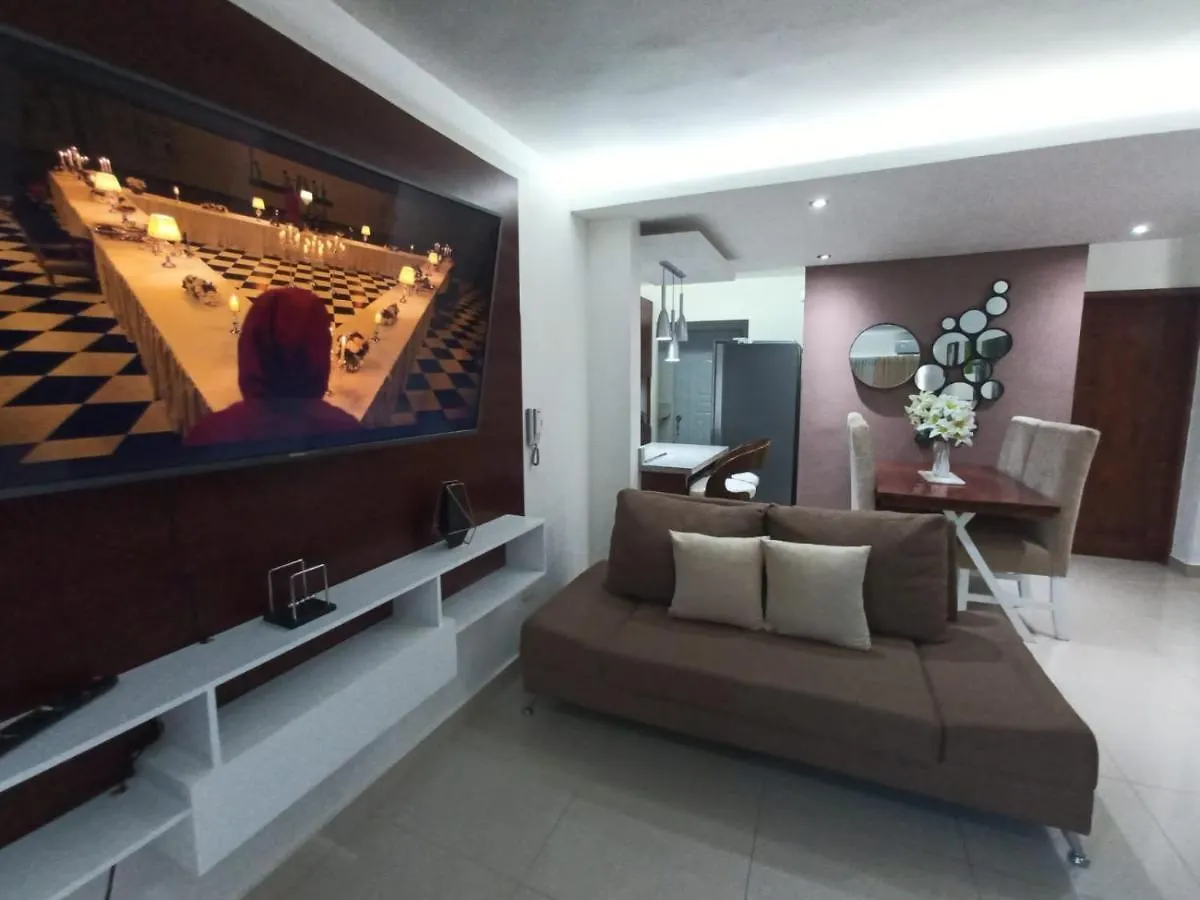 圣地亚哥洛斯卡巴Lia Amanda Edificio 5公寓