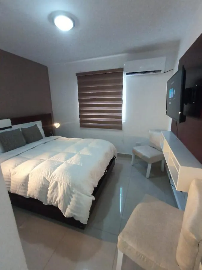 圣地亚哥洛斯卡巴Lia Amanda Edificio 5公寓 公寓 圣地亚哥洛斯卡巴